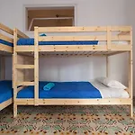 Bed In Bed & Breakfast Gerona