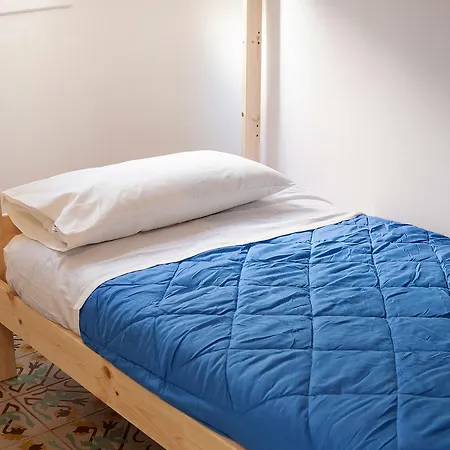 Panzió Bed In Girona