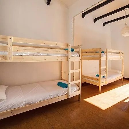 Bed In 2*