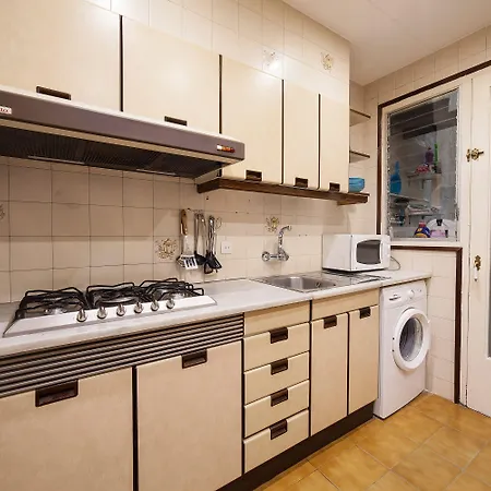 Bed & Breakfast Bed In Girona