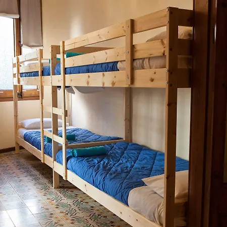Bed In Отель типа 