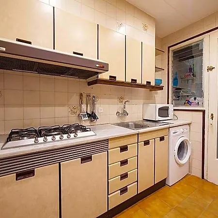 Bed In Bed & Breakfast 2*