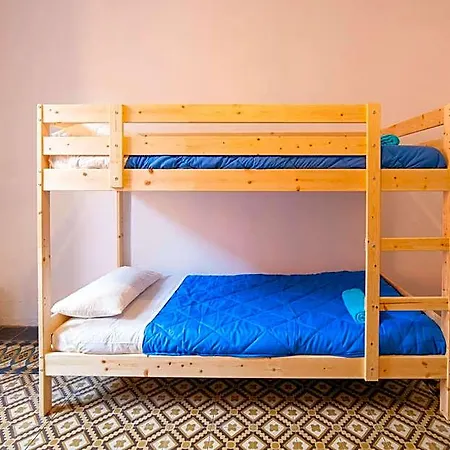 Bed In Bed & Breakfast