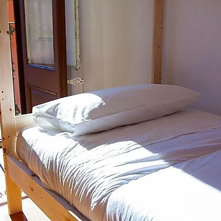 Bed In 2*