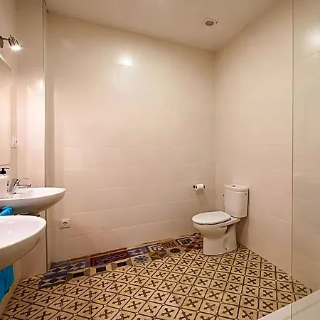 Bed & Breakfast Bed In Girona
