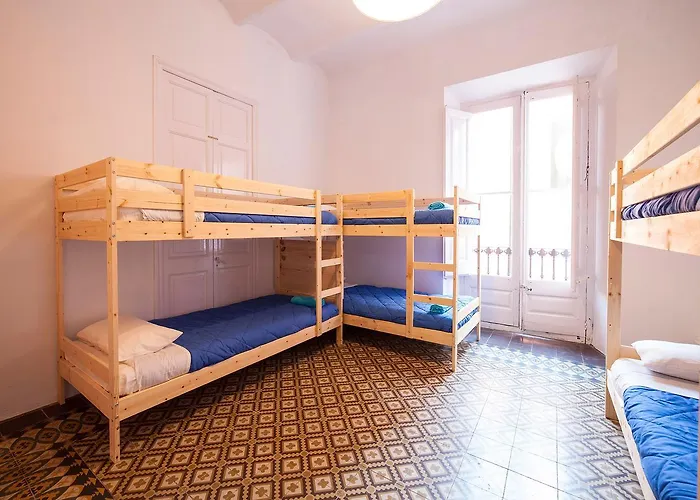 Bed In 2* Girona