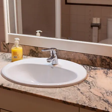 Bed In B&B 지로나