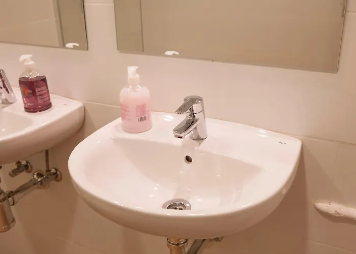 فندق مبيت وإفطار Bed In خيرونا