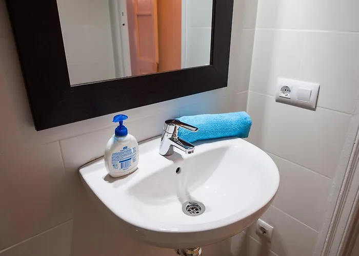 Bed In 2* خيرونا